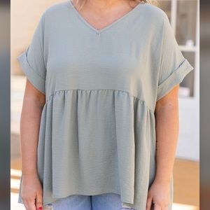 THREE “Wide Eyed Gaze” tops from ChicSoul. Perfect condition!